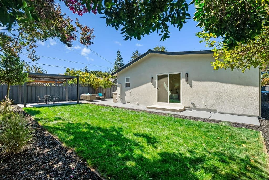 Don Ct, Mountain View